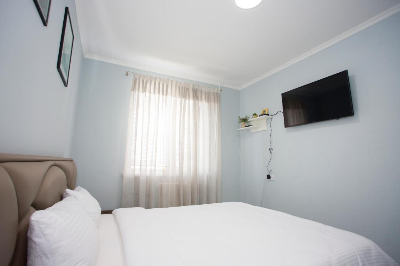 Apartament Curat Si Confortabil Str. Ismail 86 In Centrul Chisinaului Apartment Exterior photo